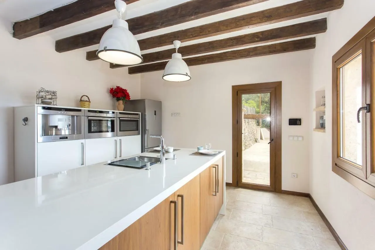 Country house Can Cristo - Relax En Bunyola Guest House Spain